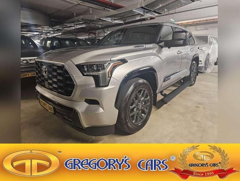 Celestial silver metallic Neu 2025 Toyota Sequoia Platinum SUV | 135.771 € - Bild 1/4