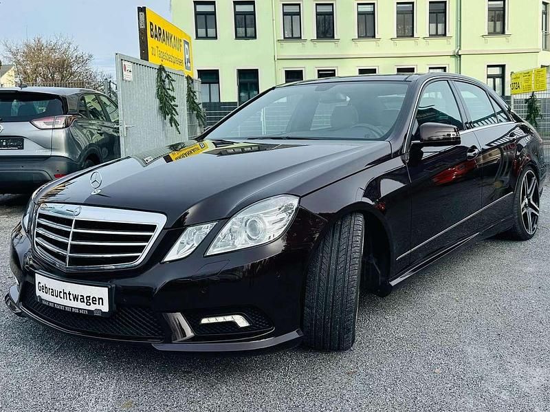 Gebraucht Mercedes E500 387 PS (284 kW) 2010 Cupritbraun  metalliclack Limousine