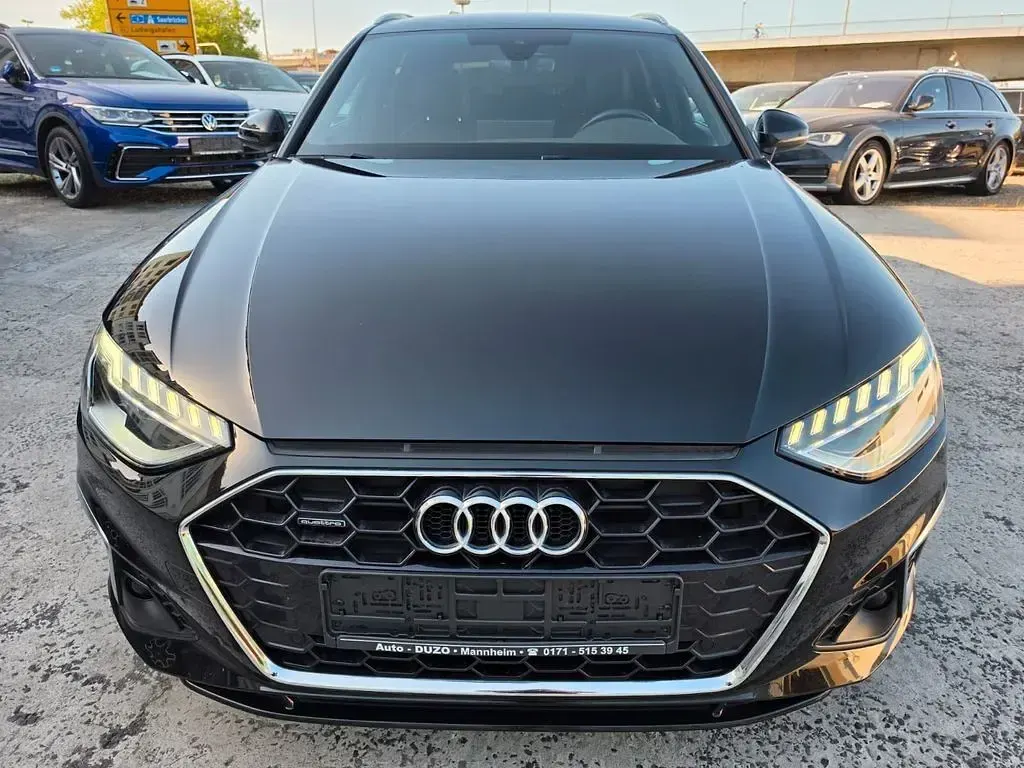 Gebraucht Audi A4 S-Line 265 PS (194 kW) 2022 Schwarz Kombi