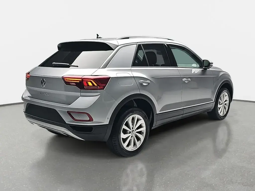 Neu VW T-Roc Life 150 PS (110 kW) 2026 Silber SUV