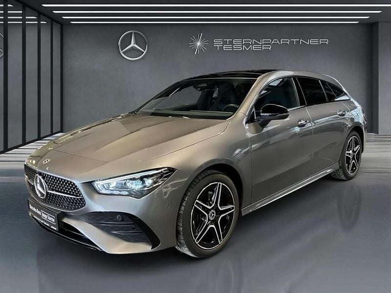 Grau Gebraucht 2025 Mercedes CLA250e Shooting Brake AMG Kombi | 36.998 € (Fairer Preis) - Bild 1/3