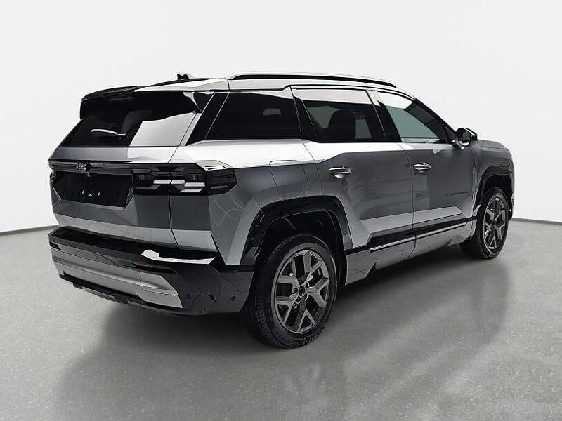 Neu Jeep Compass 145 PS (106 kW) 2026 Grau SUV