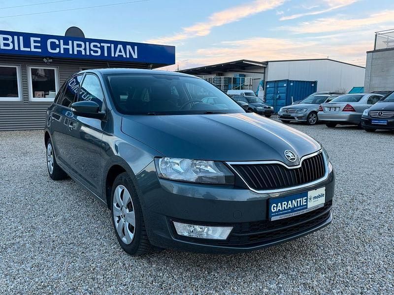 Gebraucht Skoda Rapid Ambition 90 PS (66 kW) 2017 Grau Kleinwagen