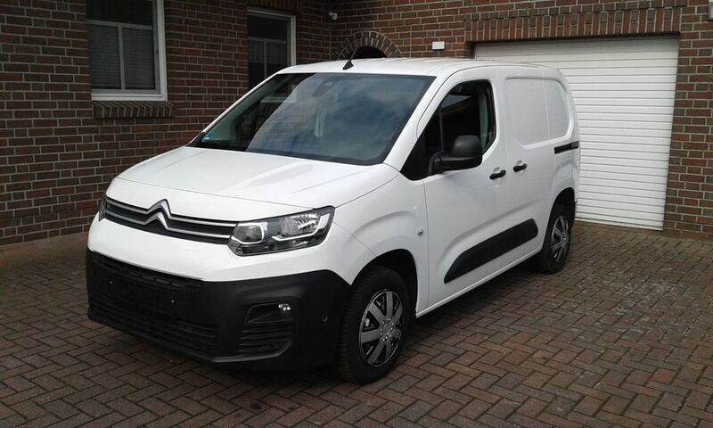 Weiß Gebraucht 2019 Citroën Berlingo Van / Kleinbus | 8.999 € (Superpreis) - Bild 1/4