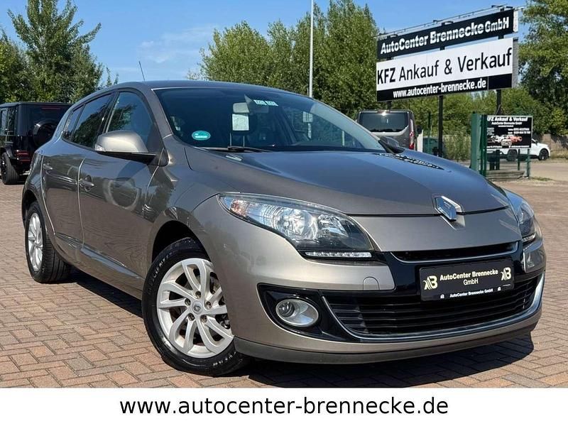 Braun Gebraucht 2013 Renault Mégane III Dynamique Kombi | 7.450 € (Etwas zu teuer) - Bild 1/4