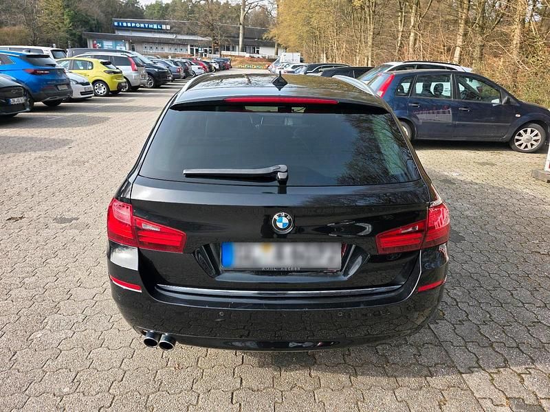 Gebraucht BMW 520 Performance 184 PS (135 kW) 2014 Schwarz Kombi