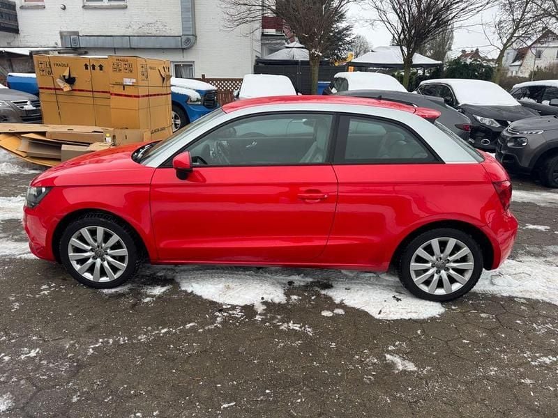 Gebraucht Audi A1 Attraction 90 PS (66 kW) 2012 Other Limousine