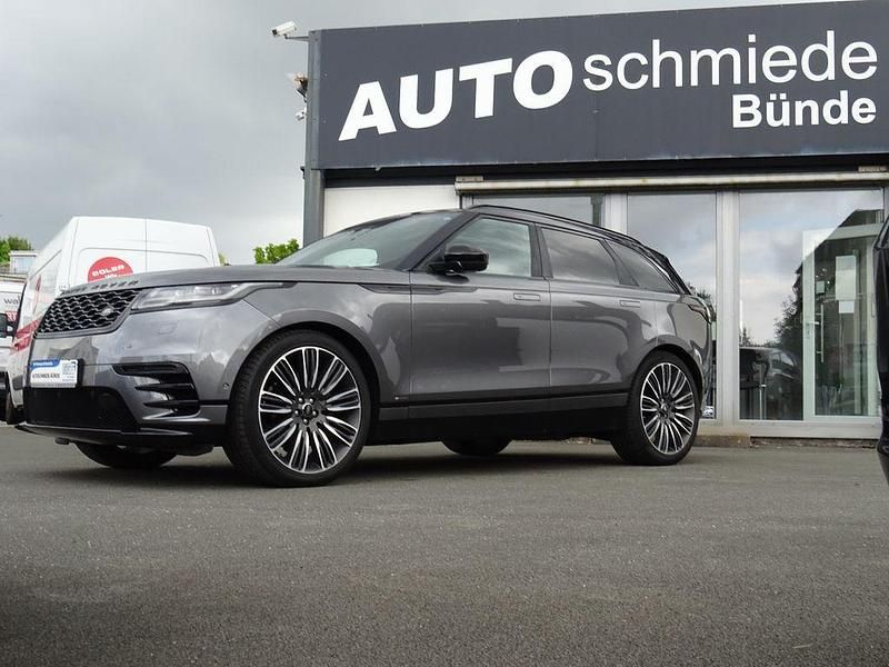 Grau Gebraucht 2018 Land Rover Range Rover Velar SE Dynamic SUV | 31.900 € (Etwas zu teuer) - Bild 1/4