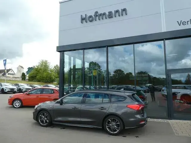 Gebraucht Ford Focus ST-Line 125 PS (91 kW) 2019 Magnetic grau Kombi