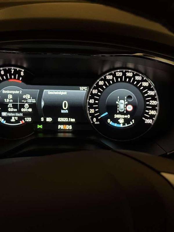 Gebraucht Ford Mondeo Vignale 203 PS (149 kW) 2017 Beige Limousine