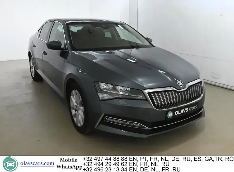Gebraucht Skoda Superb Ambition 218 PS (160 kW) 2020 Grau Limousine