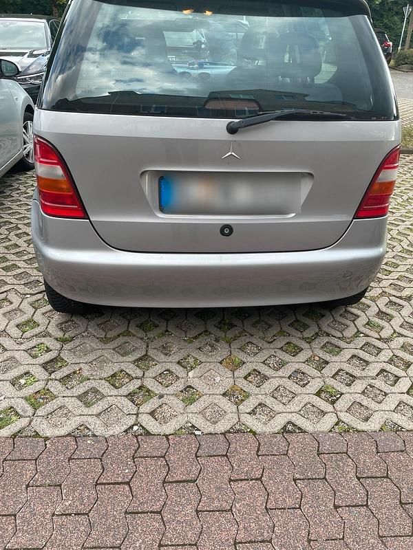 Silber Gebraucht 1998 Mercedes A140 Kleinwagen | 2.222 € (Teuer) - Bild 1/4