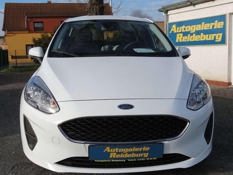Gebraucht Ford Fiesta Cool & Sound Edition 86 PS (63 kW) 2018 Weiß Kleinwagen