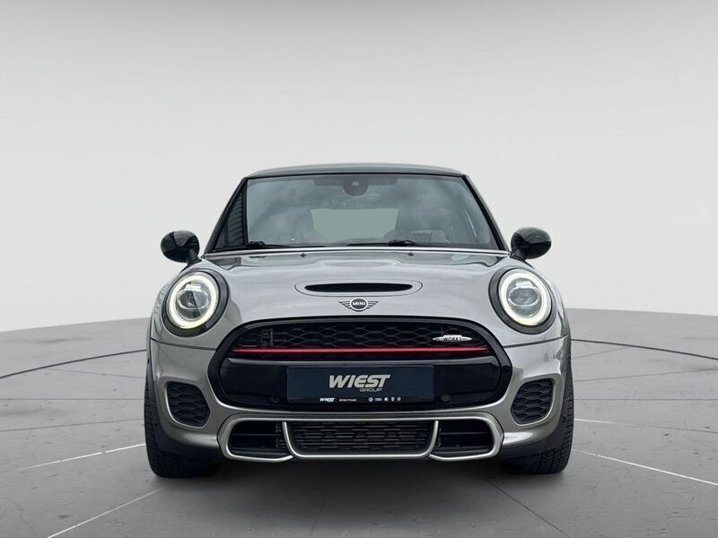 Gebraucht Mini John Cooper Works 231 PS (169 kW) 2020 Melting silver metallic Kleinwagen