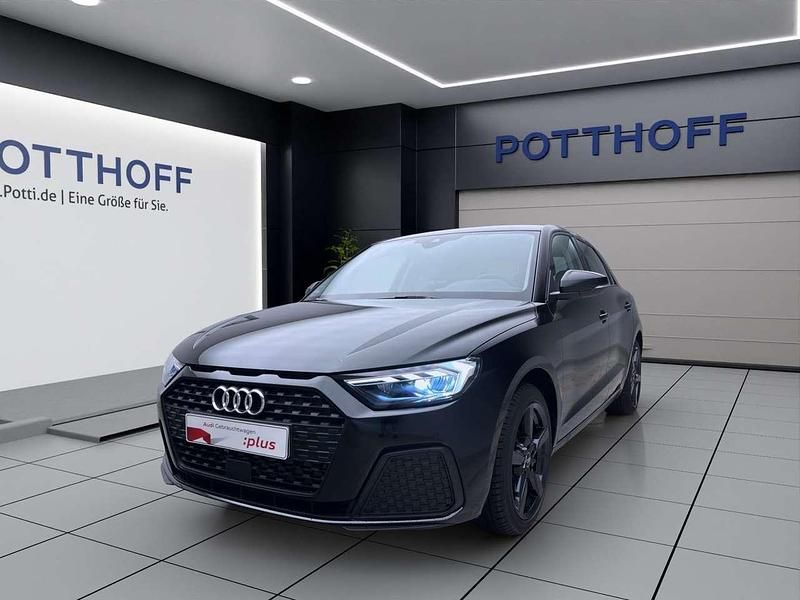 Gebraucht Audi A1 95 PS (69 kW) 2025 Mythosschwarz metallic SUV
