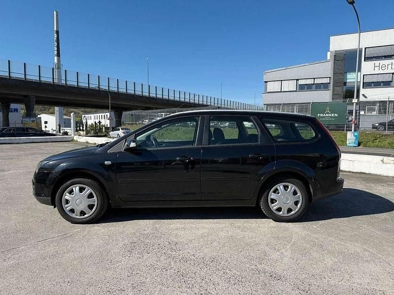 Gebraucht Ford Focus Titanium 136 PS (100 kW) 2007 Schwarz Kombi