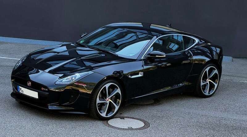 Schwarz Gebraucht 2017 Jaguar F-Type Coupé | 36.000 € (Fairer Preis) - Bild 1/4