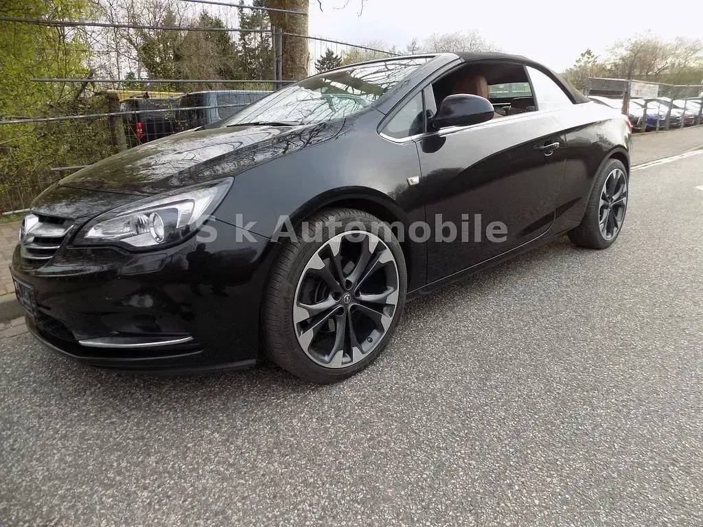 Gebraucht Opel Cascada Innovation 170 PS (125 kW) 2017 Schwarz Cabrio
