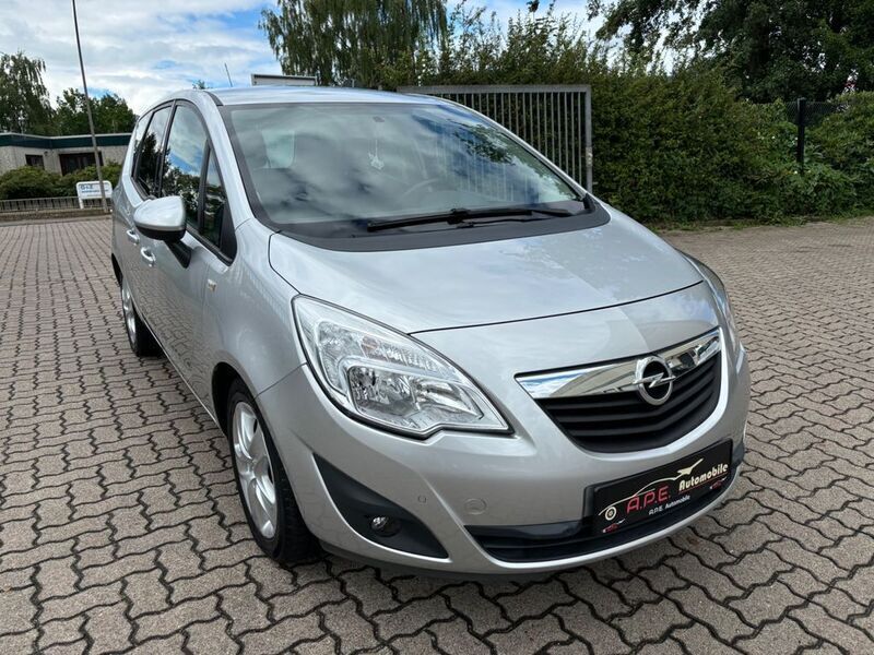 Silber Gebraucht 2011 Opel Meriva Selection Van / Kleinbus | 6.499 € (Fairer Preis) - Bild 1/4