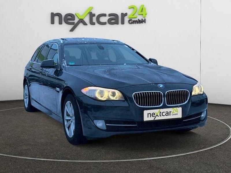 Gebraucht BMW 520 184 PS (135 kW) 2012 Grau Kombi