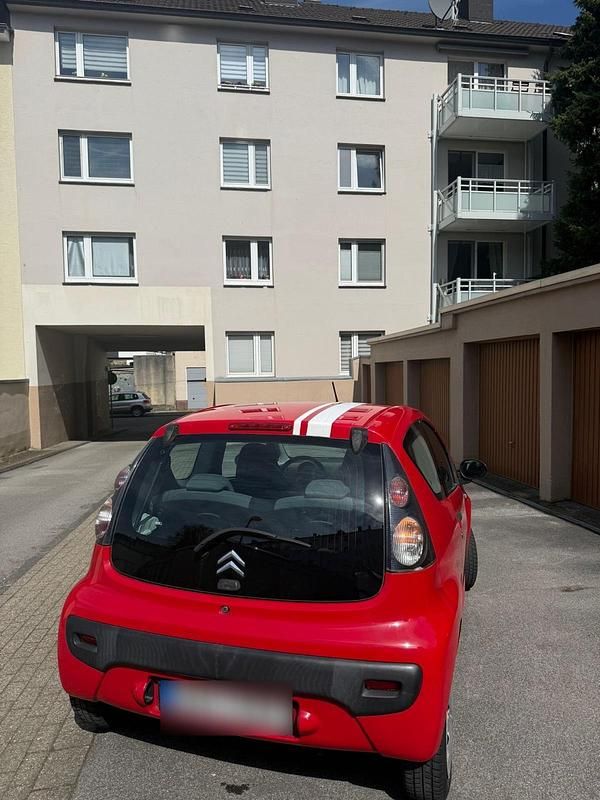 Gebraucht Citroën C1 68 PS (50 kW) 2008 Rot Kleinwagen