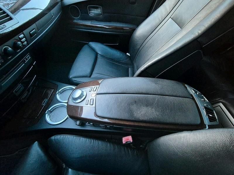 Gebraucht BMW 730 218 PS (160 kW) 2003 Grau Limousine