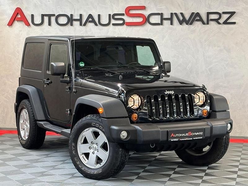 Black clear coat Gebraucht 2011 Jeep Wrangler Sport SUV | 24.990 € (Etwas zu teuer) - Bild 1/4