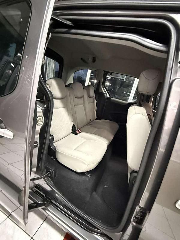 Gebraucht Peugeot Partner Tendance 92 PS (67 kW) 2011 Other Van / Kleinbus