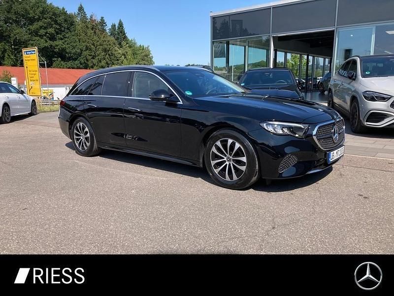 Unilack schwarz Gebraucht 2025 Mercedes E200 Kombi | 50.750 € (Superpreis) - Bild 1/4