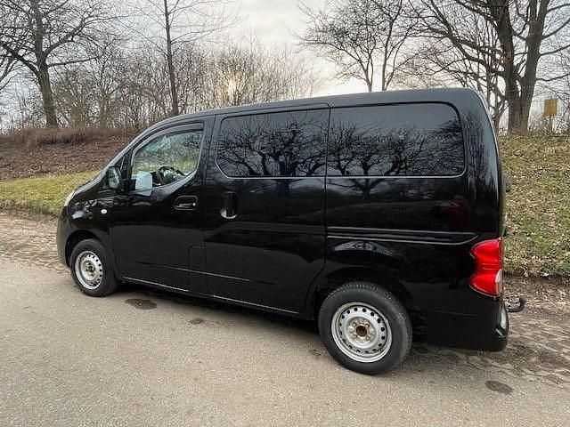 Gebraucht Nissan NV200 110 PS (80 kW) 2016 Schwarz Van / Kleinbus
