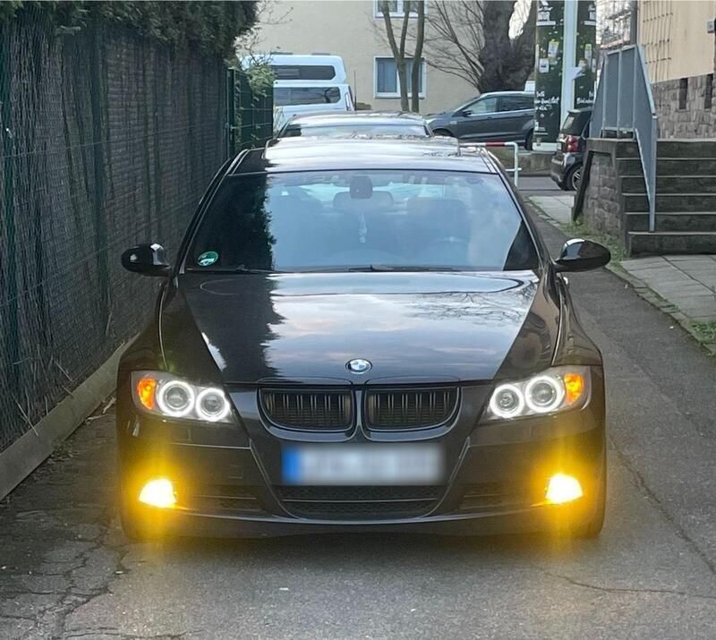 Schwarz Gebraucht 2006 BMW 330 M Performance Limousine | 5.900 € (Fairer Preis) - Bild 1/4
