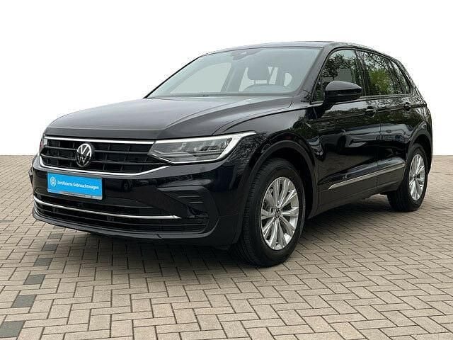 Gebraucht VW Tiguan 131 PS (96 kW) 2022 Deep black perleffekt SUV