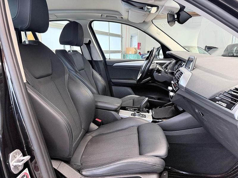 Gebraucht BMW X3 Advantage 190 PS (139 kW) 2017 Schwarz SUV