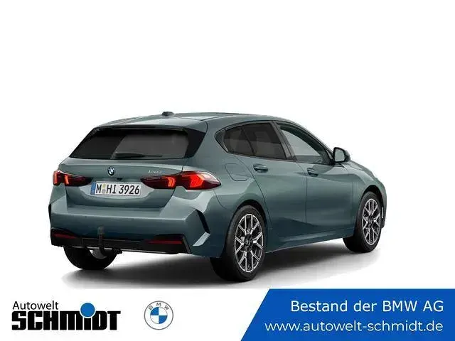 Gebraucht BMW 120 Shadowline 163 PS (119 kW) 2025 Cape york grün Kleinwagen