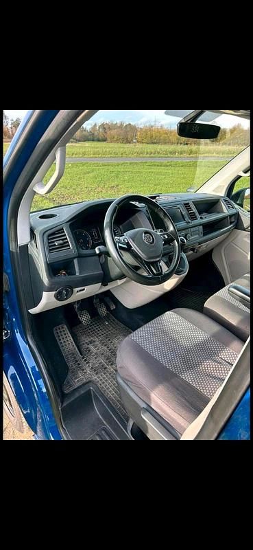 Usata VW Transporter 150 CV (110 kW) 2018 Blu Furgone