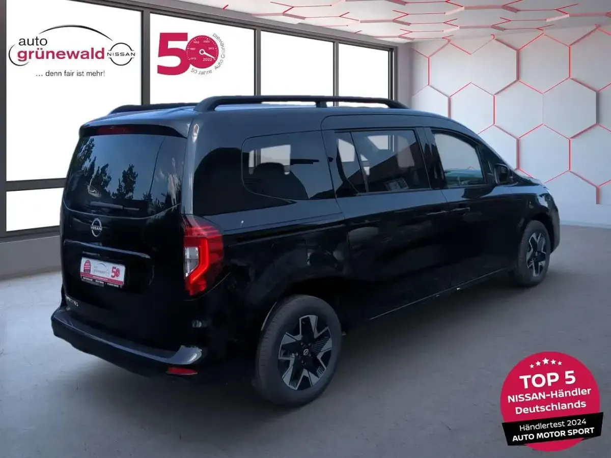Neu Nissan Townstar Tekna 131 PS (96 kW) 2026 Schwarz Kombi