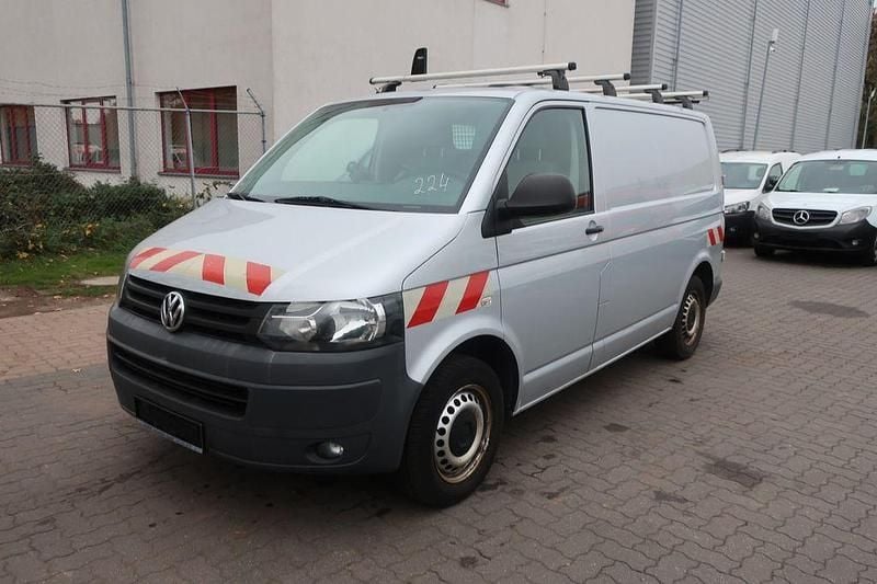 Gebraucht VW T5 140 PS (102 kW) 2011 Silber Van
