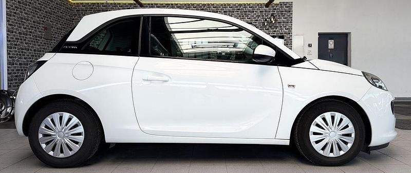 Gebraucht Opel Adam 69 PS (50 kW) 2014 Weiß Kleinwagen