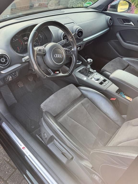 Gebraucht Audi A3 Cabriolet S-Line 140 PS (102 kW) 2014 Schwarz Cabrio