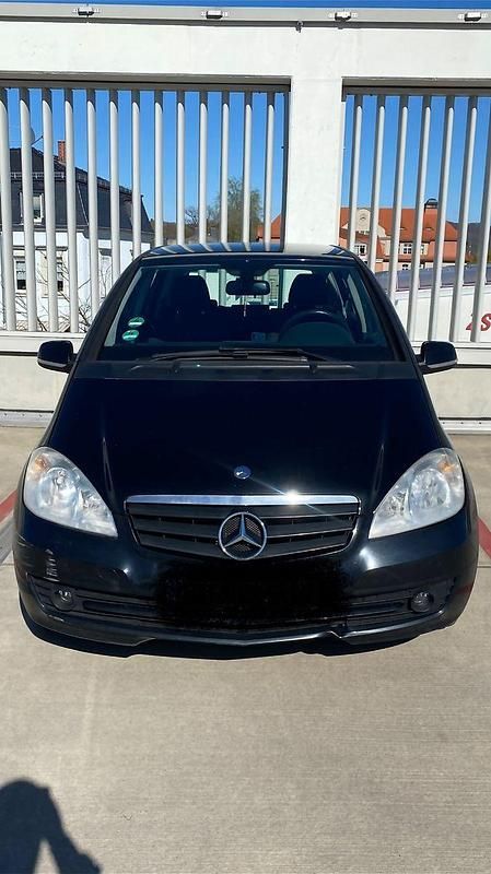 Gebraucht Mercedes A150 95 PS (69 kW) 2008 Schwarz Kleinwagen
