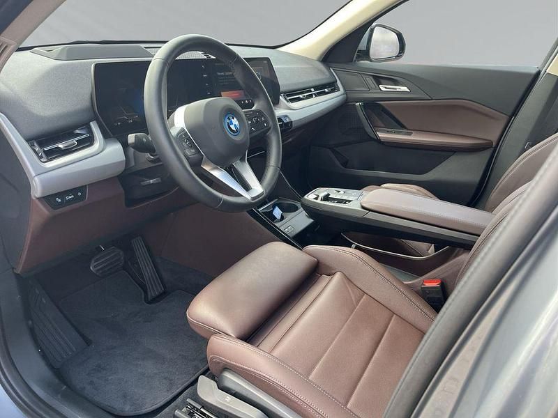 Gebraucht BMW iX2 Performance 225 kW (306 PS) 2024 Grau SUV
