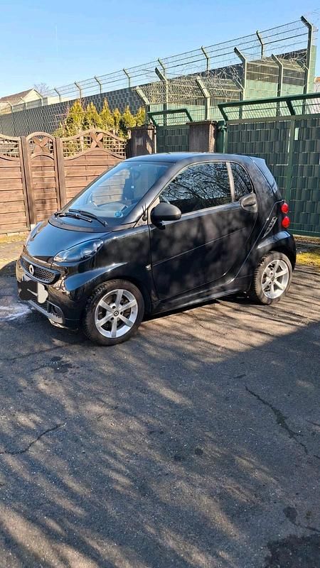 Gebraucht Smart ForTwo Coupé 98 PS (72 kW) 2012 Schwarz Coupé