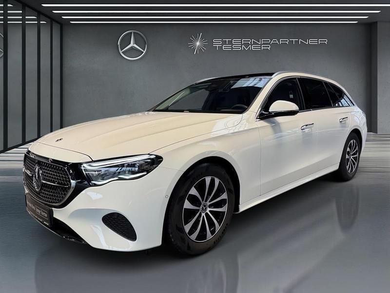 Gebraucht Mercedes E200 Avantgarde 204 PS (150 kW) 2025 Weiß Limousine