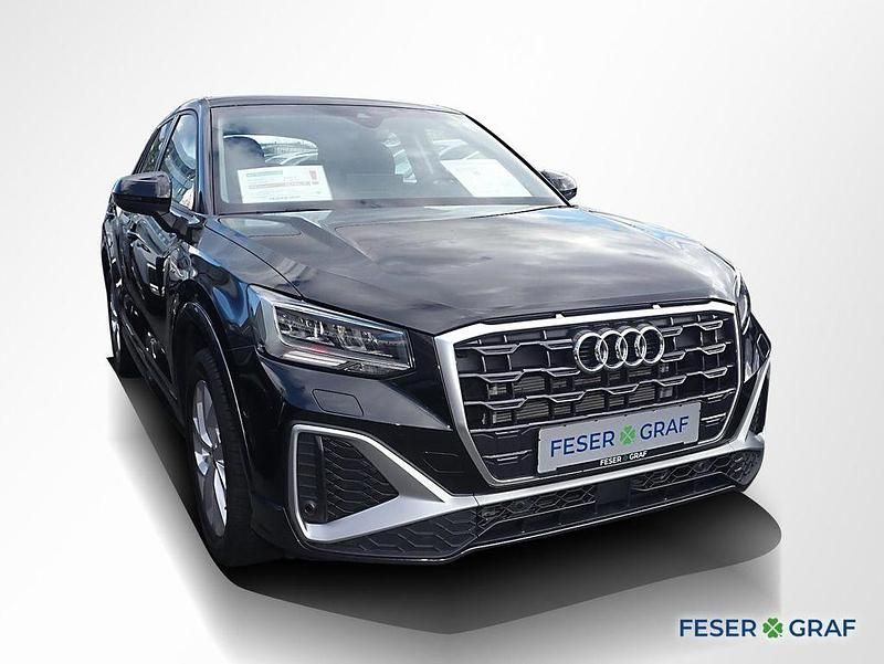 Gebraucht Audi Q2 Ambiente 150 PS (110 kW) 2025 Mythosschwarz metallic SUV