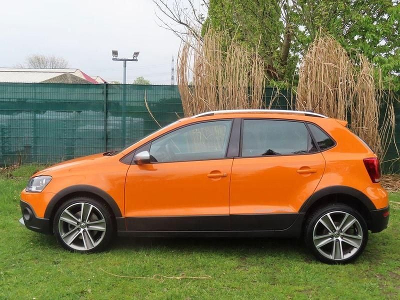 Gebraucht VW Polo Cross 105 PS (77 kW) 2013 Orange Kleinwagen