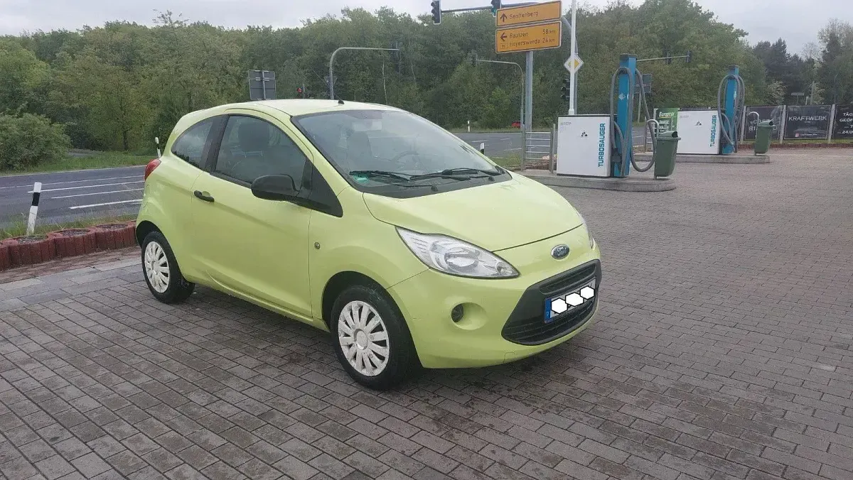 Używany Ford Ka 69 KM (50 kW) 2009 Żółty Hatchback