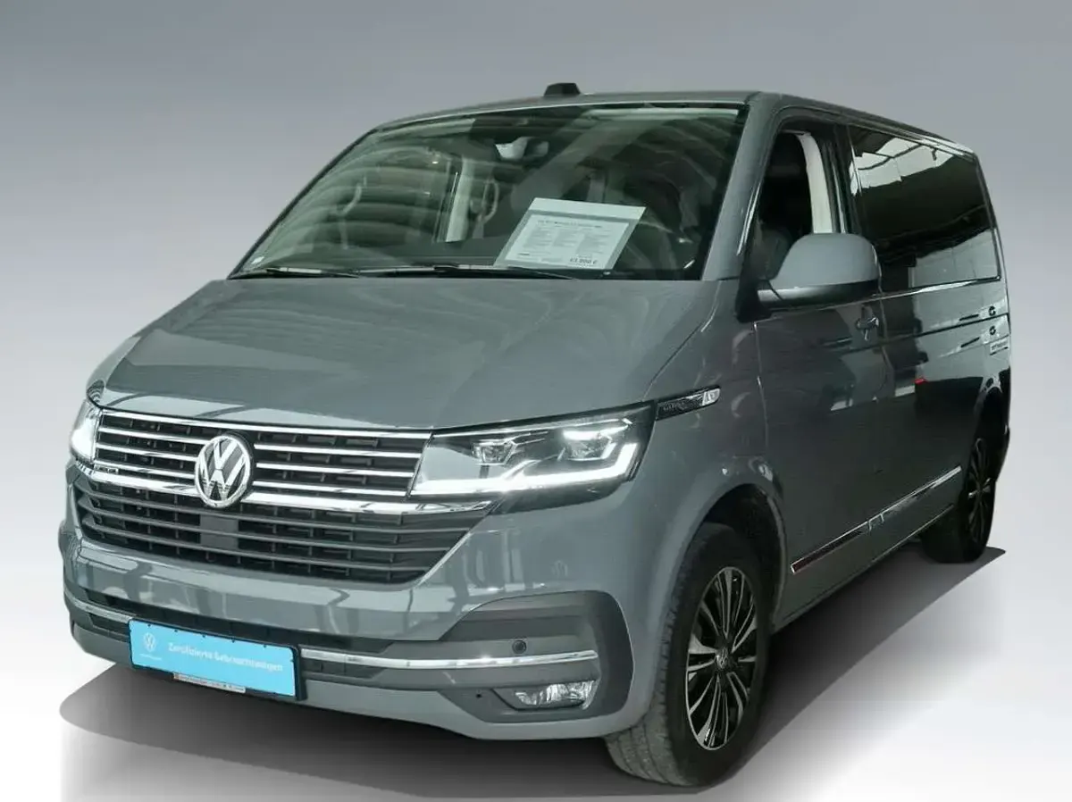 Gebraucht VW T6.1 Generation Six 204 PS (150 kW) 2021 Grau Van