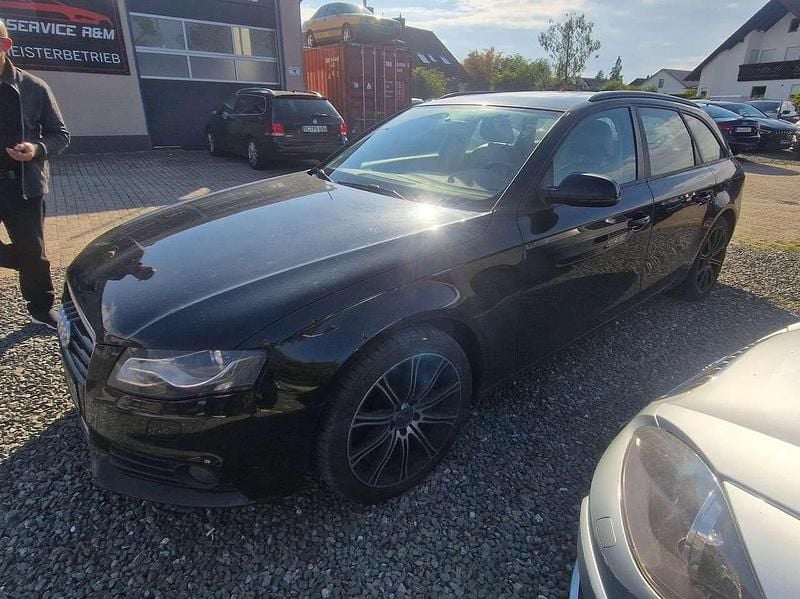 Gebraucht Audi A4 Attraction 265 PS (194 kW) 2010 Brillantschwarz Kombi