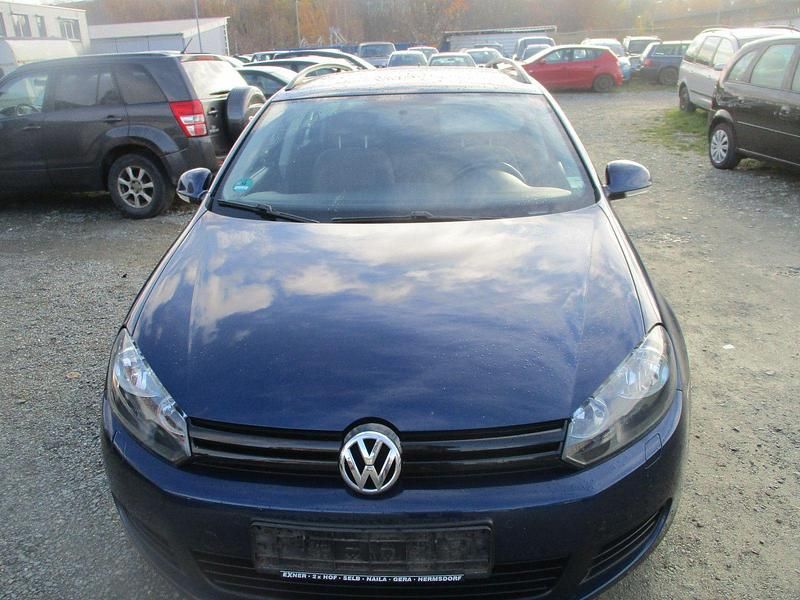 Blau Gebraucht 2011 VW Golf VI Style Kombi | 2.550 € (Superpreis) - Bild 1/4