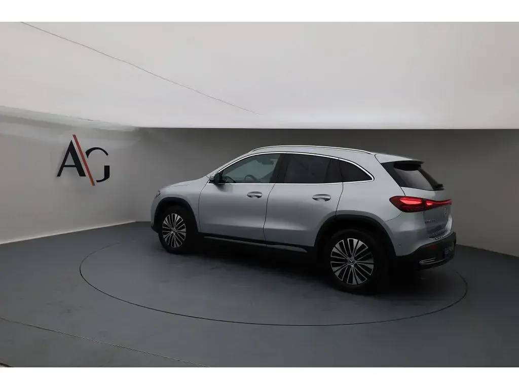 Gebraucht Mercedes EQA250+ Progressive 139 kW (190 PS) 2024 Hightechsilber metallic SUV